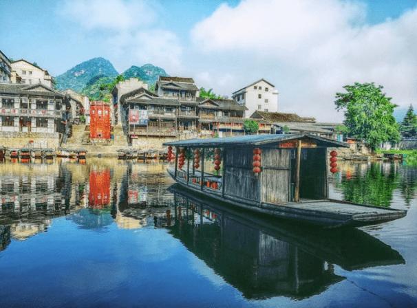 机甲英豪D